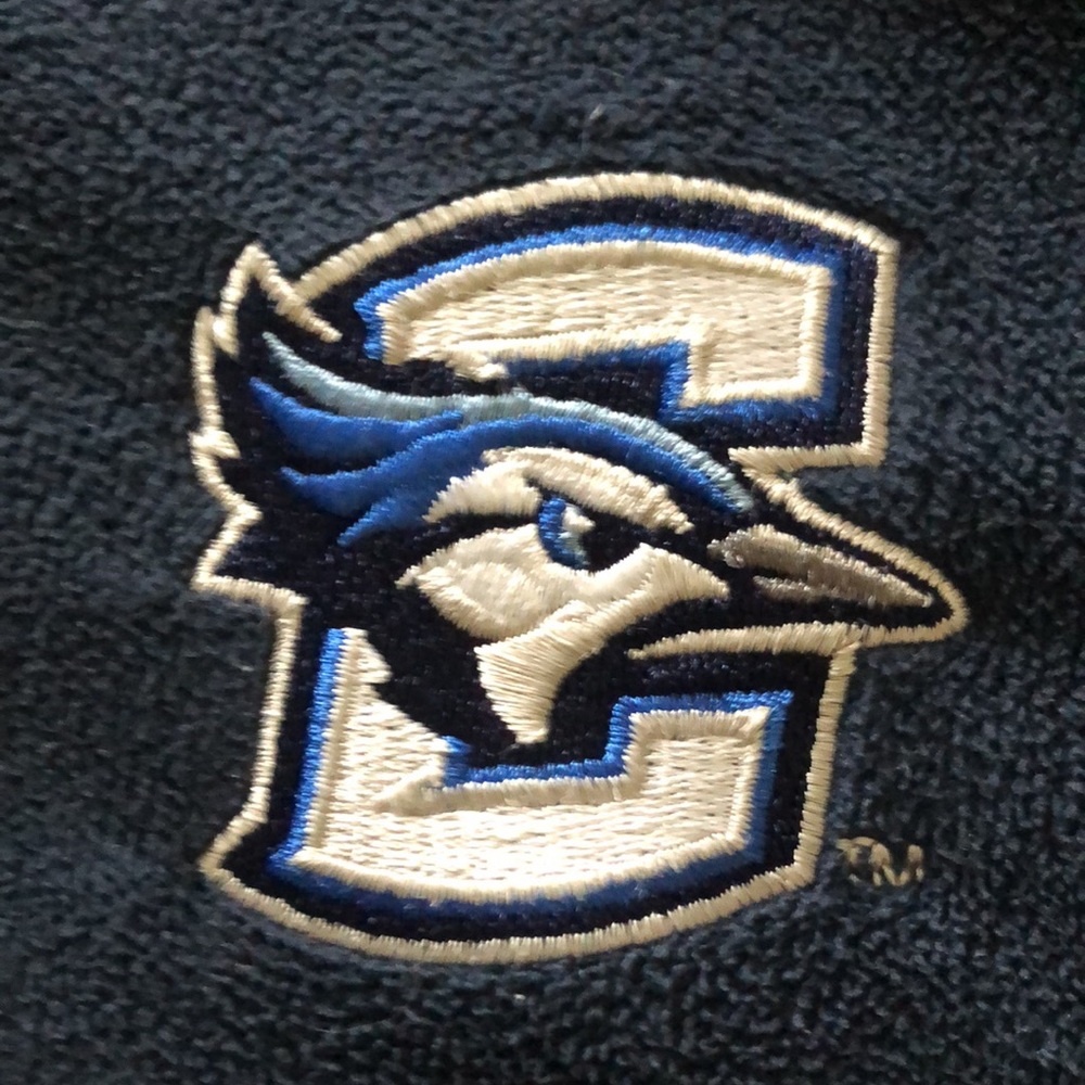 Ladies Creighton University Bluejays Fleece Pullover, Large for March Madness